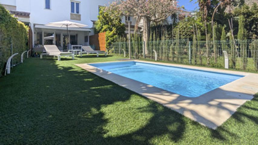 Multifamiliar En venta en Benalmádena photo 0