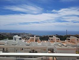 Piso En venta en Benalmádena photo 0