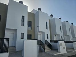 Multifamiliar En venta en Calle Santa Cecilia. , Alhaurín De La Torre (málaga), Alhaurín De La Torre photo 0