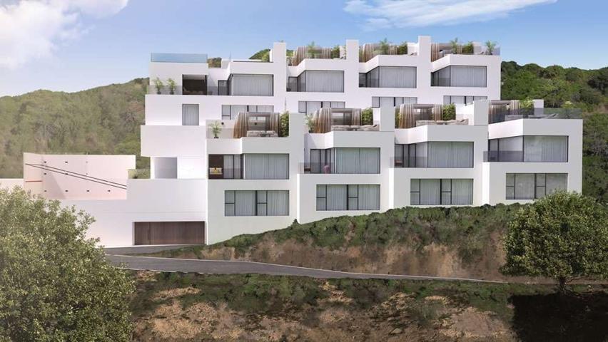 Terreno Urbanizable En venta en Benahavís photo 0