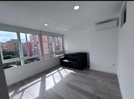 Piso En venta en Torremolinos photo 0
