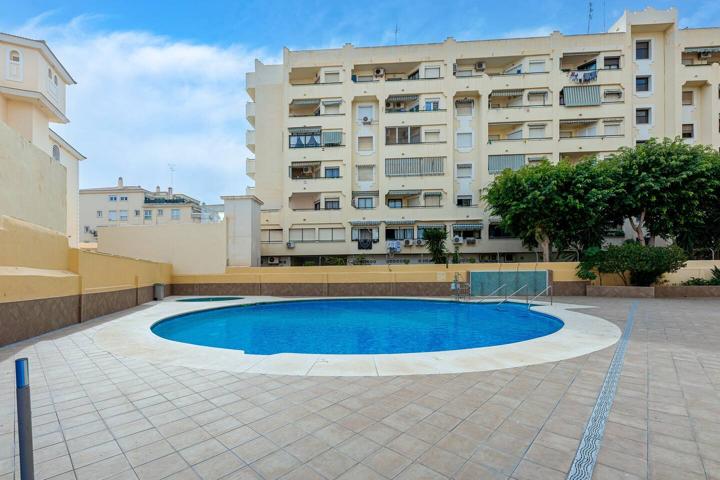 Piso En venta en Torremolinos photo 0