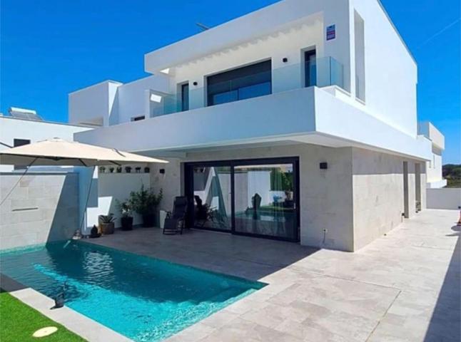 Multifamiliar En venta en Alhaurín de la Torre photo 0