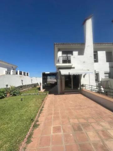 Multifamiliar En venta en Alhaurín de la Torre photo 0