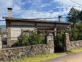 Buscas cambiar de aires, vente a Las Hurdes, a un espectacular chalet independiente mirando a la montaña photo 0