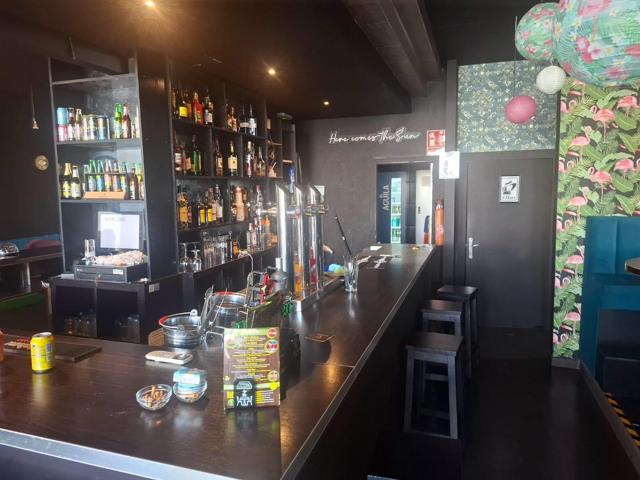 SE ALQUILA PUB CON LICENCIA EN TORREVIEJA photo 0