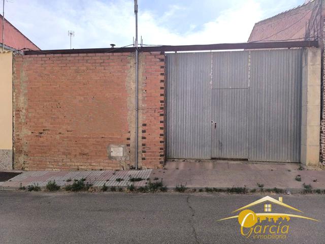 Terreno en venta en Calamonte de 180 m2 photo 0