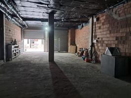 Local En venta en Castell-Platja d'Aro photo 0