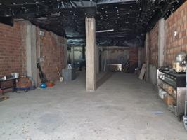 Almacén En venta en Castell-Platja d'Aro photo 0