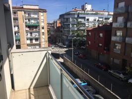 Piso En venta en Girona photo 0