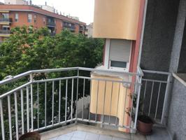 Piso En venta en Girona photo 0