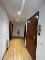 Piso En venta en Girona photo 0