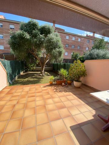 Unifamiliar Pareada En venta en Salt photo 0