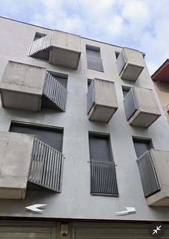 Dúplex En venta en Salt photo 0