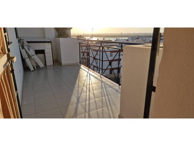Piso en venta en Isla Cristina photo 0