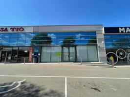 Nave Comercial en Alquiler - Zona Ctra. Sant Hipòlit photo 0