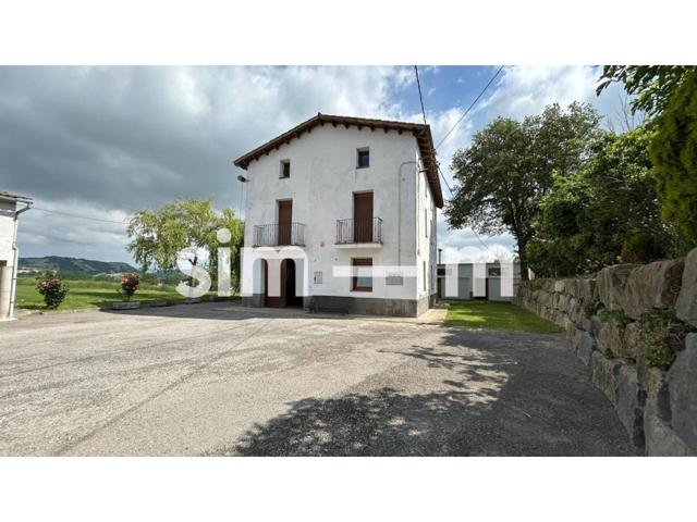 Casa en venta en Tona photo 0