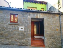 Casa en alquiler - Zona Centro photo 0