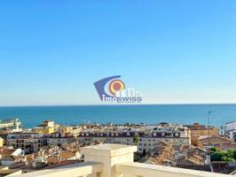 CHALET CON VISTAS PRECIOSAS AL MAR photo 0