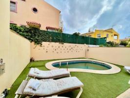 AMPLIO CHALET ADOSADO CON PISCINA PRIVADA- CHILCHES COSTA photo 0