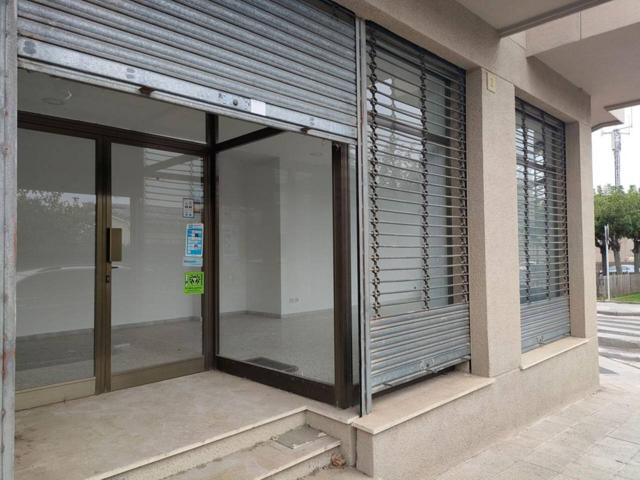 LOCAL COMERCIAL EN LA BISBAL EN VENTA photo 0