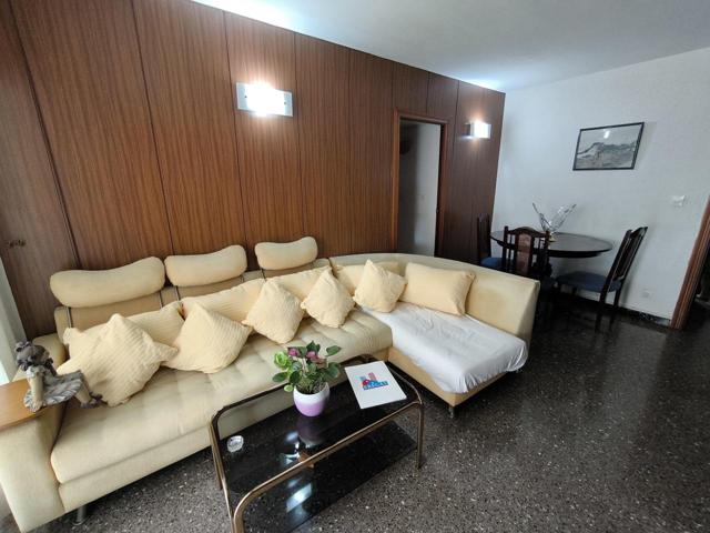 Piso en Venta en Ciutat Meridiana - Barcelona photo 0