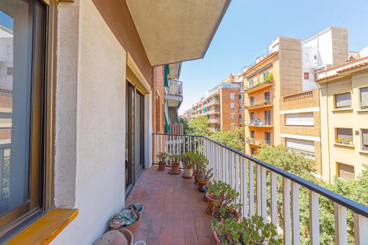 Piso En venta en el Clot photo 0