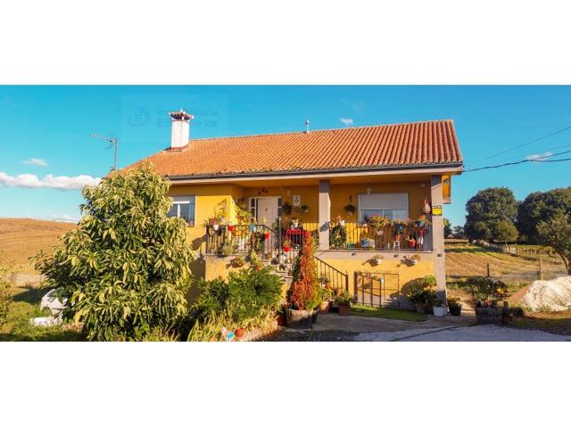Casa En venta en Silleda photo 0