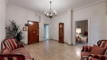 Espectacular vivienda de 203 m2 en pleno centro de Alicante junto al Teatro photo 0