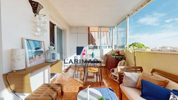 LUMINOSO PISO A 2 MINUTOS DEL HOSPITAL GENERAL DE ALICANTE photo 0