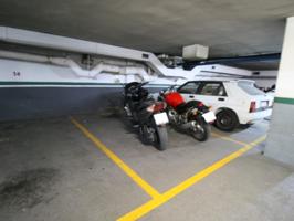 Parking Subterráneo En venta en Esplugues De Llobregat photo 0