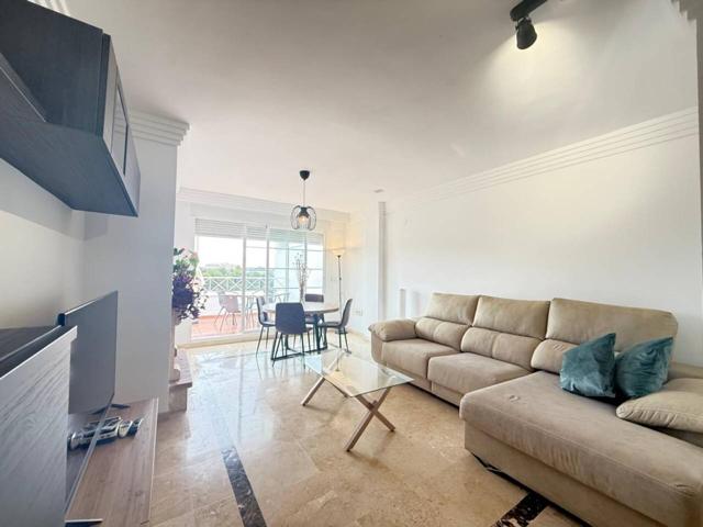 Piso reformado con encanto, piscina y garaje – Marbella photo 0