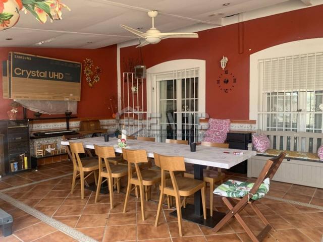 Chalet pareado en venta en Ugena photo 0