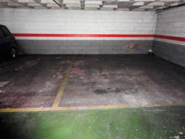 Garaje en venta en Sant Vicenç dels Horts photo 0