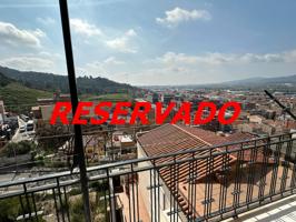 PISO EN EXCLUSIVA MOLINS DE REI photo 0