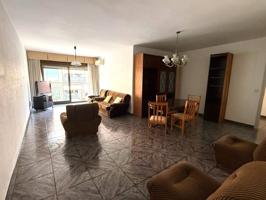 PISO EN EXCLUSIVA MOLINS DE REI photo 0
