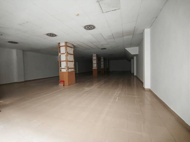 LOCAL EN ALQUILER photo 0