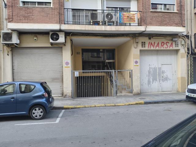 se vende local comercial en torrefiel photo 0