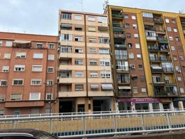 Oportunidad Única: Dos Plazas de Garaje Privadas en Avenida Doctor Peset Aleixndre. photo 0