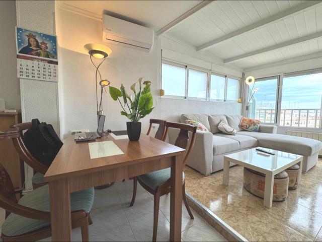 Ático exclusivo en Av. Pérez Galdós (zona La Petxina) photo 0