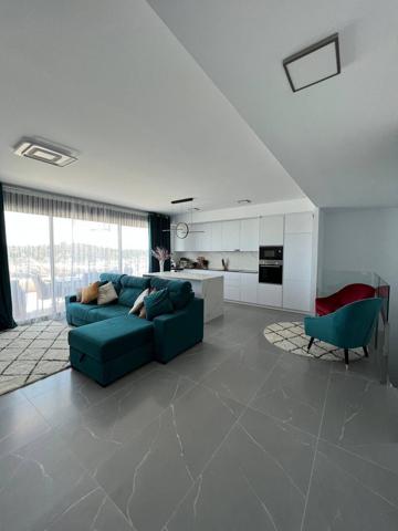 Dúplex En alquiler en Finestrat photo 0