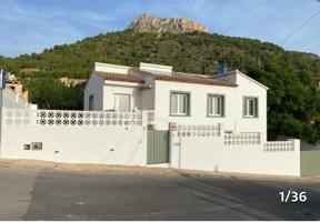 Villa En venta en Calp photo 0