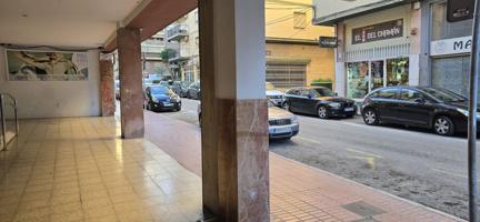 Local En venta en Benidorm photo 0