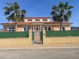 Villa En venta en L'Alfàs del Pi photo 0