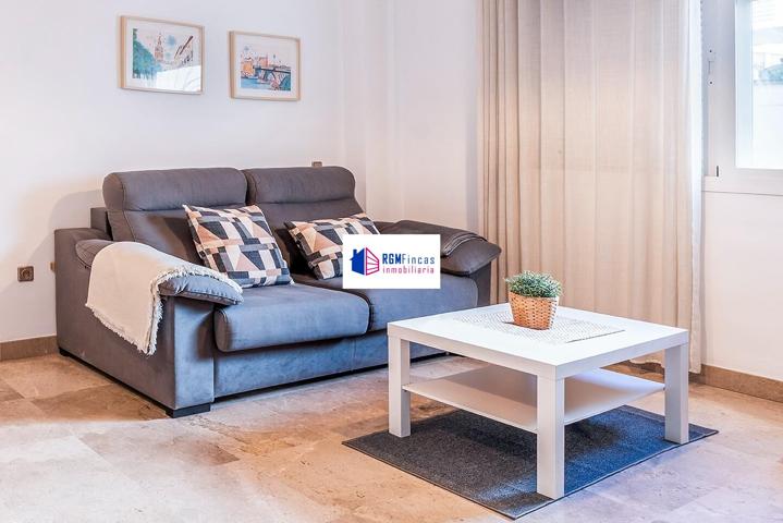 Piso En venta en Nervión, Sevilla photo 0