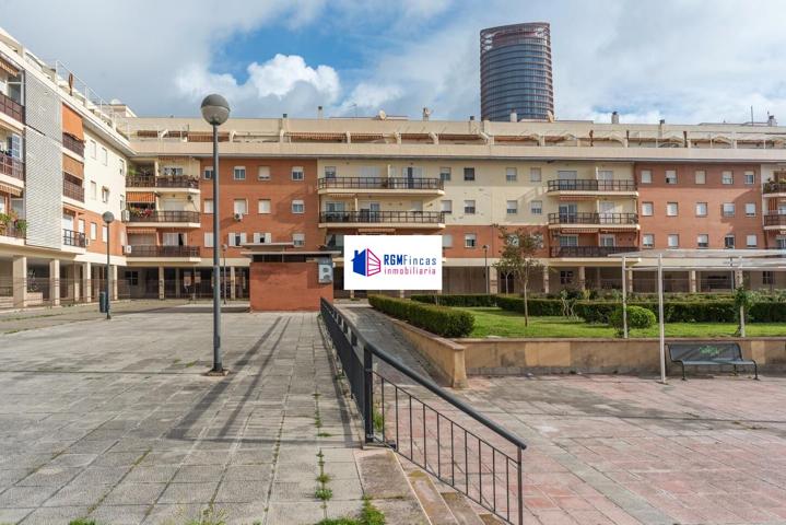 Amplia vivienda con terraza y excelentes vistas junto a la Iglesia del Cachorro – Triana Oeste photo 0