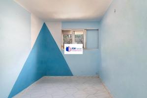 🌟 Tu próximo proyecto empieza aquí: planta baja con potencial en el Polígono de San Pablo – Barrio A, Sevilla 🏡 photo 0