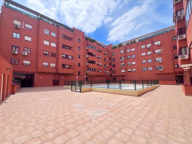 KASAURBANA ofrece en VENTA piso en zona CENTRO - VALDEMORO photo 0