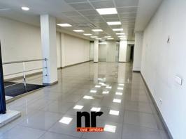 Local en alquiler en Zona Rizal photo 0