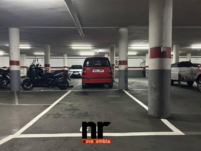 Garaje en alquiler en Centro photo 0
